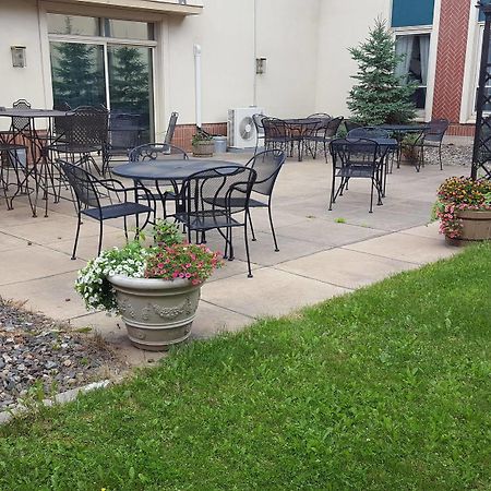 Hibbing Park Hotel Esterno foto