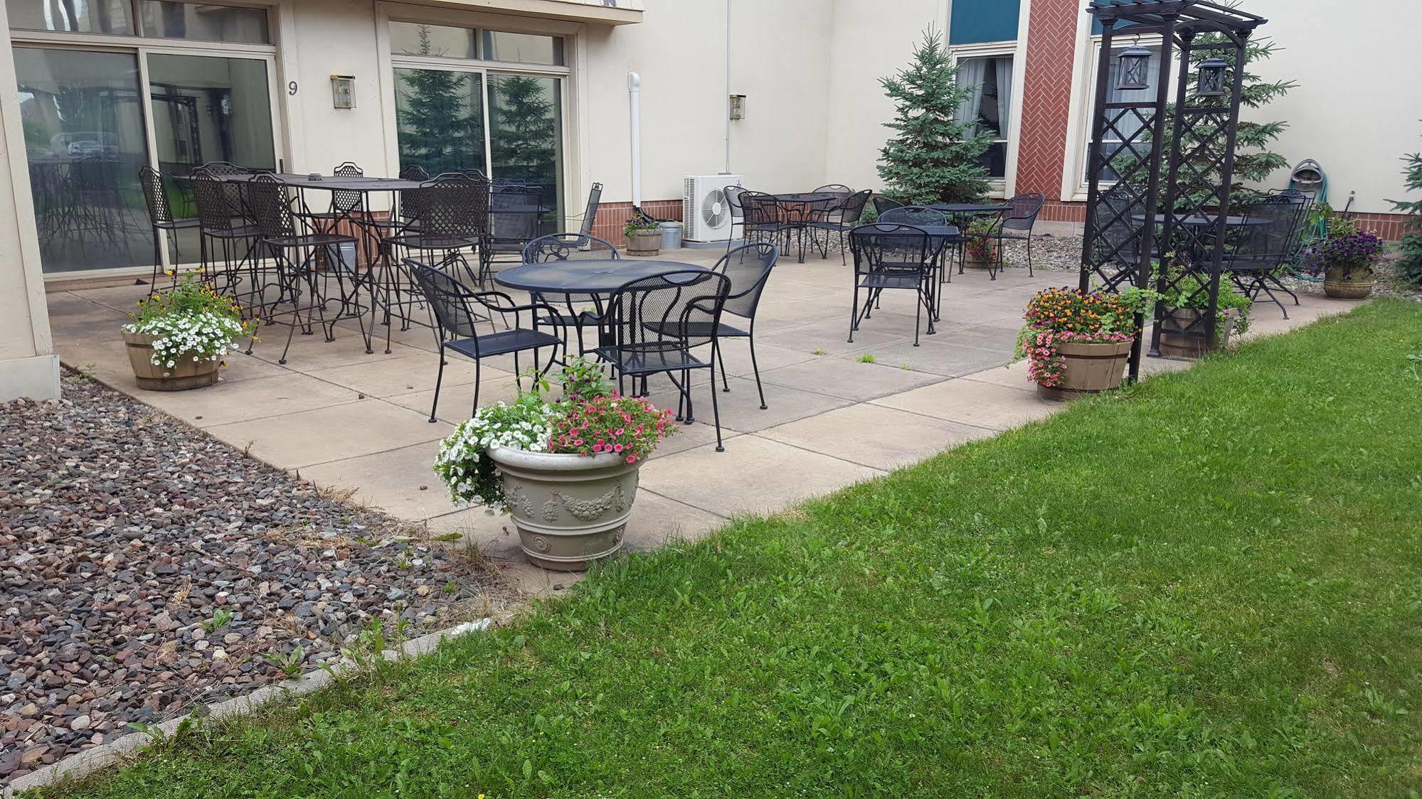 Hibbing Park Hotel Esterno foto