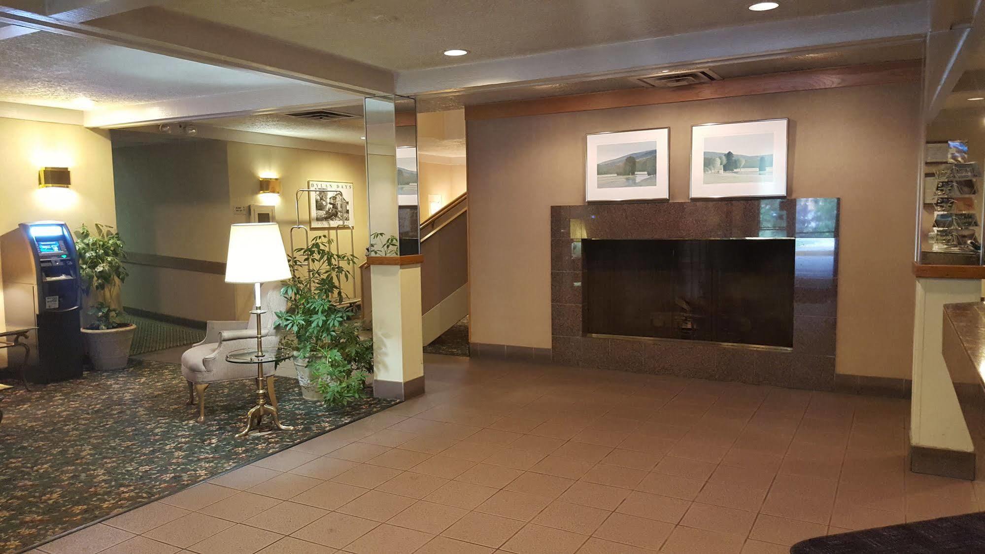 Hibbing Park Hotel Esterno foto